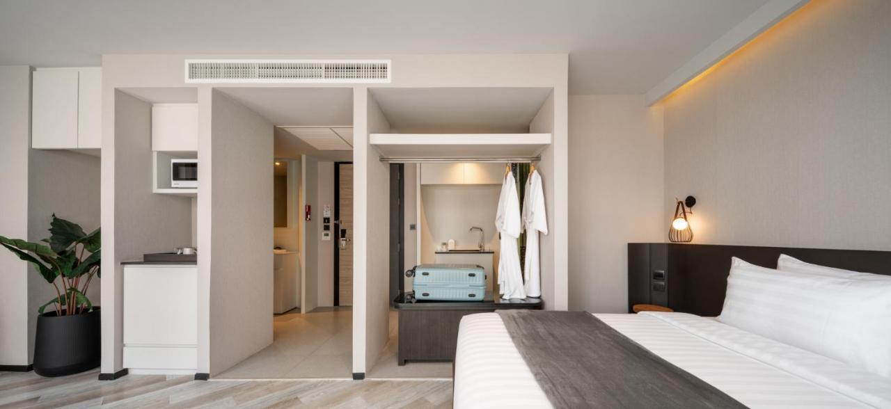 Seekers Finders Rama IV Hotel Surestay Collection By BW Bangkok Extérieur photo