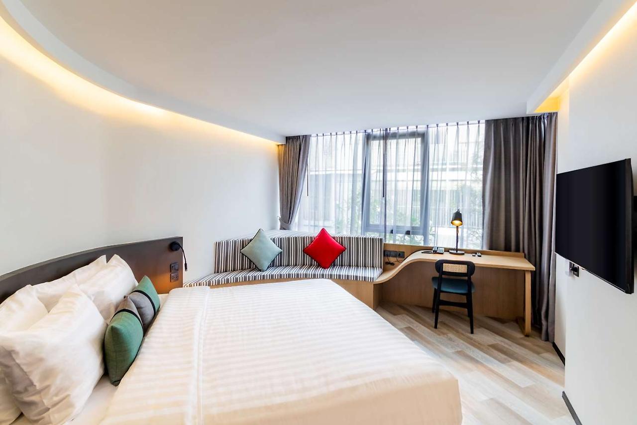 Seekers Finders Rama IV Hotel Surestay Collection By BW Bangkok Extérieur photo