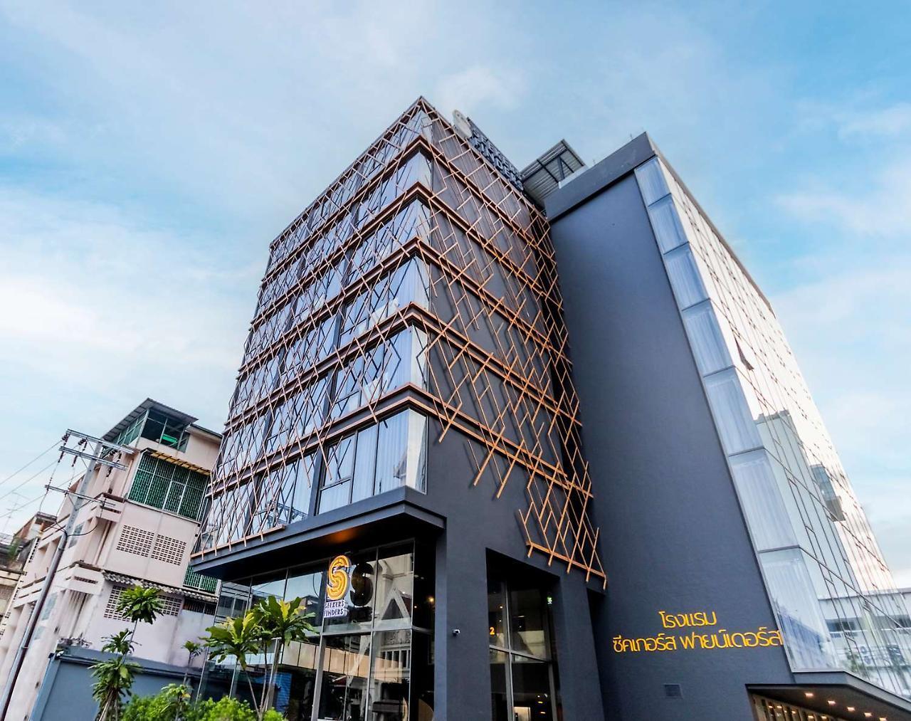 Seekers Finders Rama IV Hotel Surestay Collection By BW Bangkok Extérieur photo