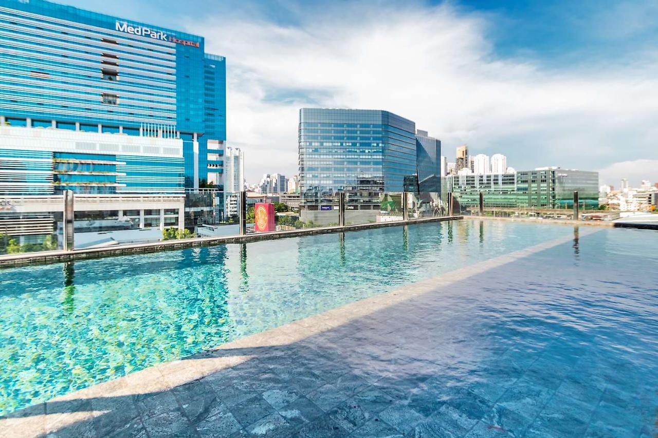 Seekers Finders Rama IV Hotel Surestay Collection By BW Bangkok Extérieur photo